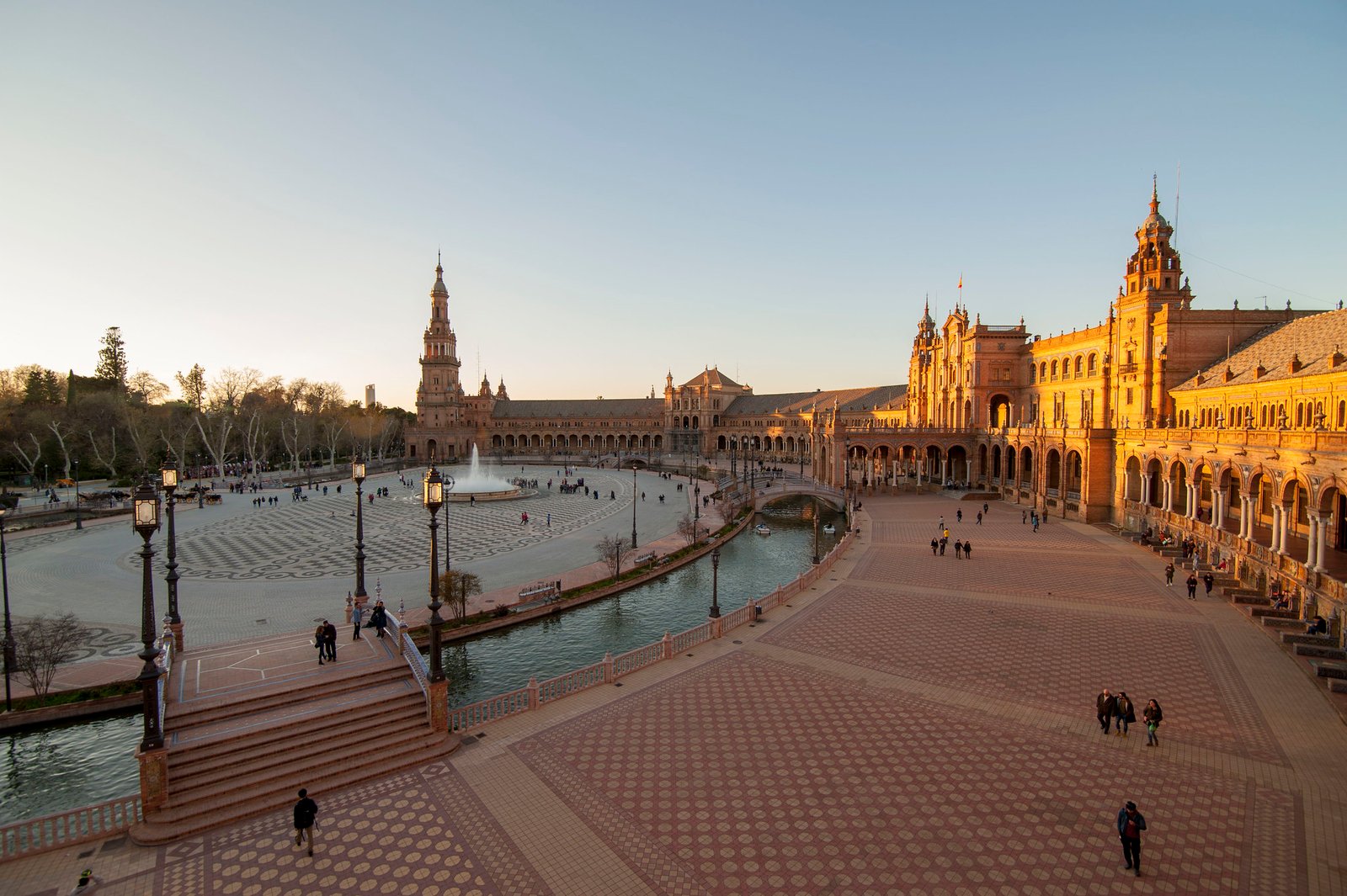 Explorando Sevilla: El corazón de Andalucía